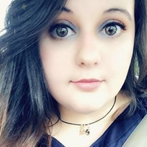 Meet your Posher, Candice